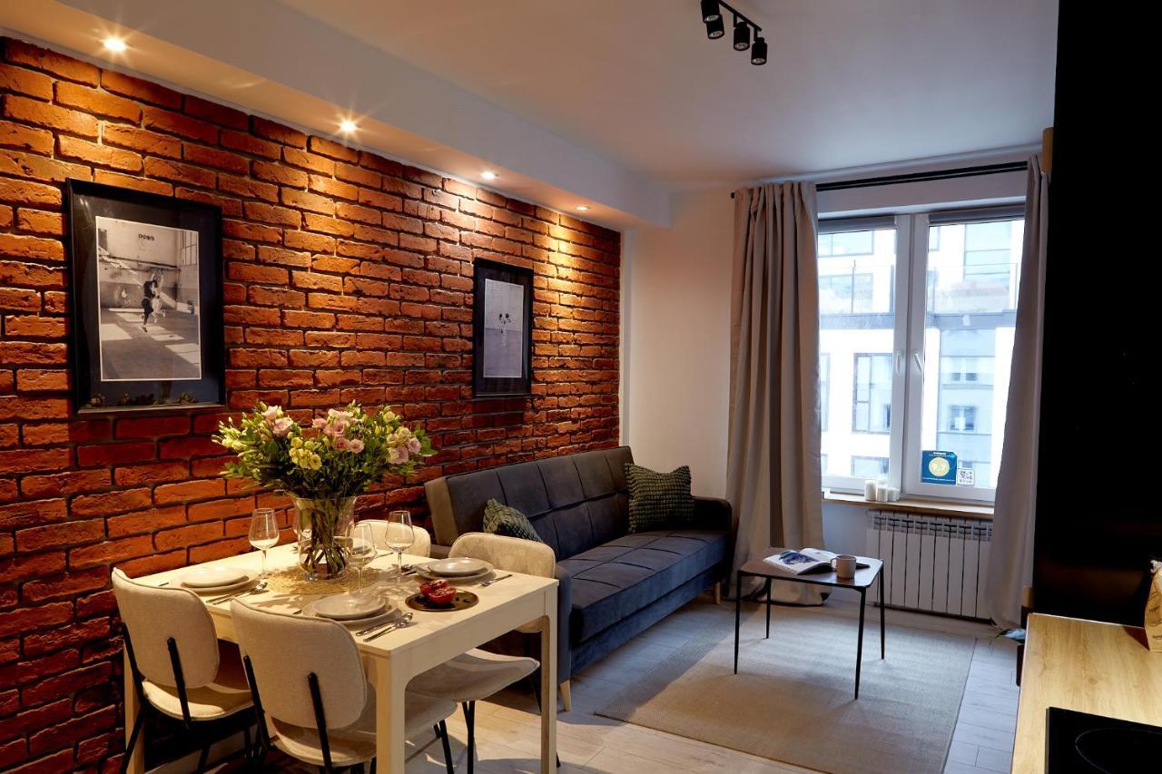 Oomph Warsaw Central Premium Apartments Екстериор снимка